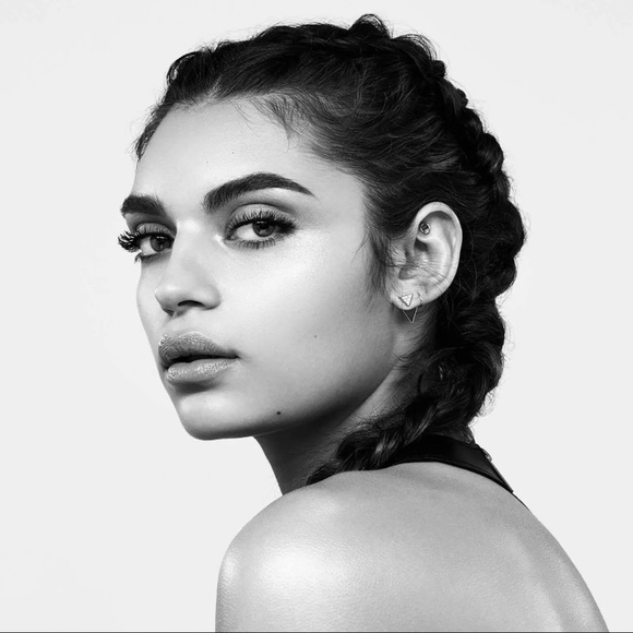 ❣️SOLD❣️ 🎉HOST PICK🎉✨🆕🖤💕MILK MAKEUP KUSH HIGH VOLUMIZING MASCARA, BLACK💕🖤 - Picture 9 of 11